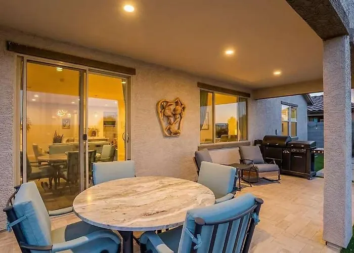 Desert Oasis Holiday home